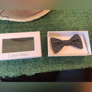 Calvin Klein bowtie brand new inbox